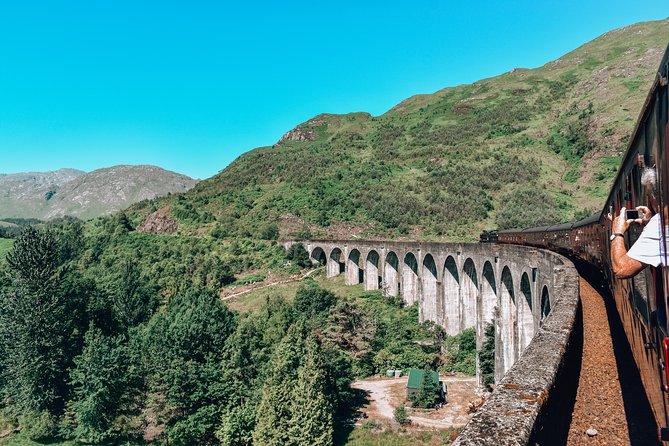 6 Day Outer Hebrides, Isle of Skye & optional 'Hogwarts Express' - Finishing in Pitlochry, then back to Edinburgh