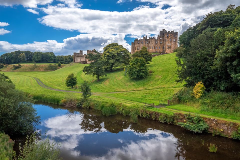 Alnwick Castle and Scottish Borders Tour from Edinburgh - The drive from Edinburgh: comfortable coach, real Border coast views