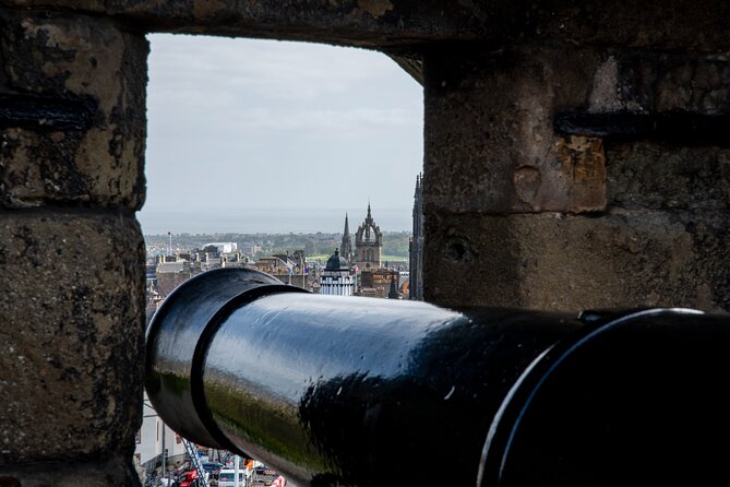 Edinburgh Castle: Guided Walking Tour with Entry Ticket - Price check: what you’re really paying for (and why it can be worth it)