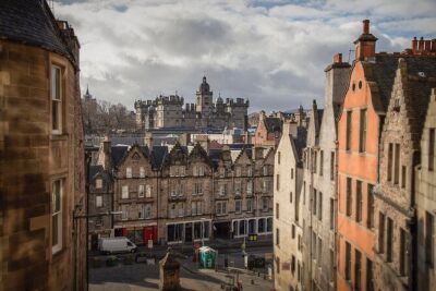 Edinburgh Castle & Royal Mile Walking Tour - Ticket Included - Writers’ Museum, Victoria Street, and the Grassmarket: literature and character you can spot