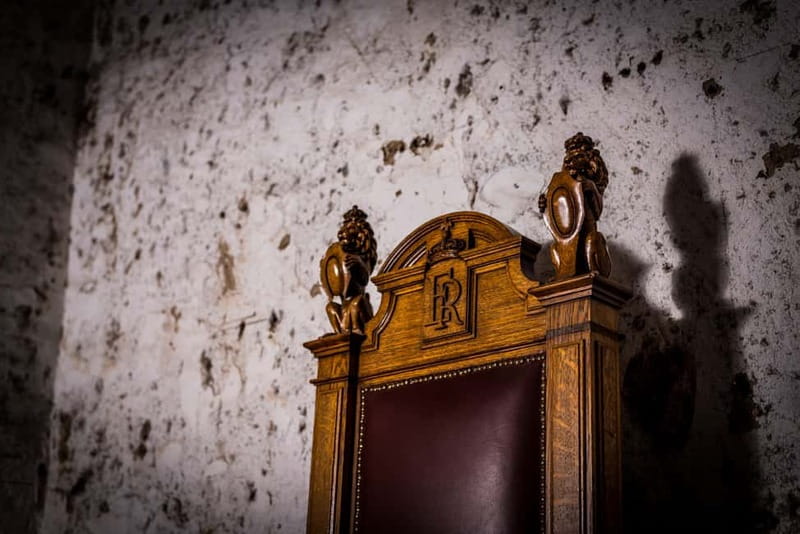 Edinburgh: The Lost Close Underground Scotch Whiskey Tasting - What’s Included (and the One Thing That Isn’t)