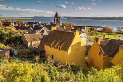 Edinburgh: The Outlander, Palaces & Jacobites Tour - Standing stones first: a quick photo start you can actually use