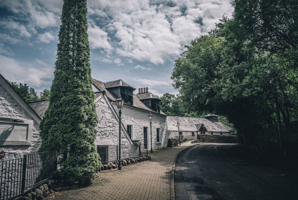 Edinburgh: Ultimate Whisky Experience - A 10-hour Edinburgh whisky escape with a smart pace