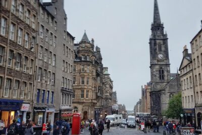 Old Town Historical and Underground Tour - First Stops Around Tron Kirk: Building Context Fast